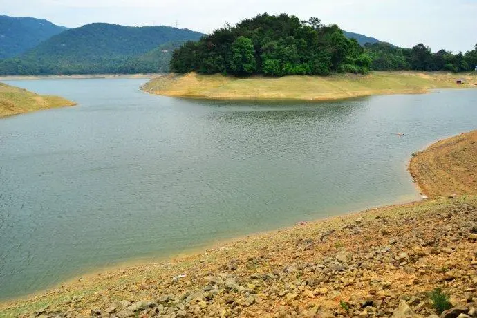 水库