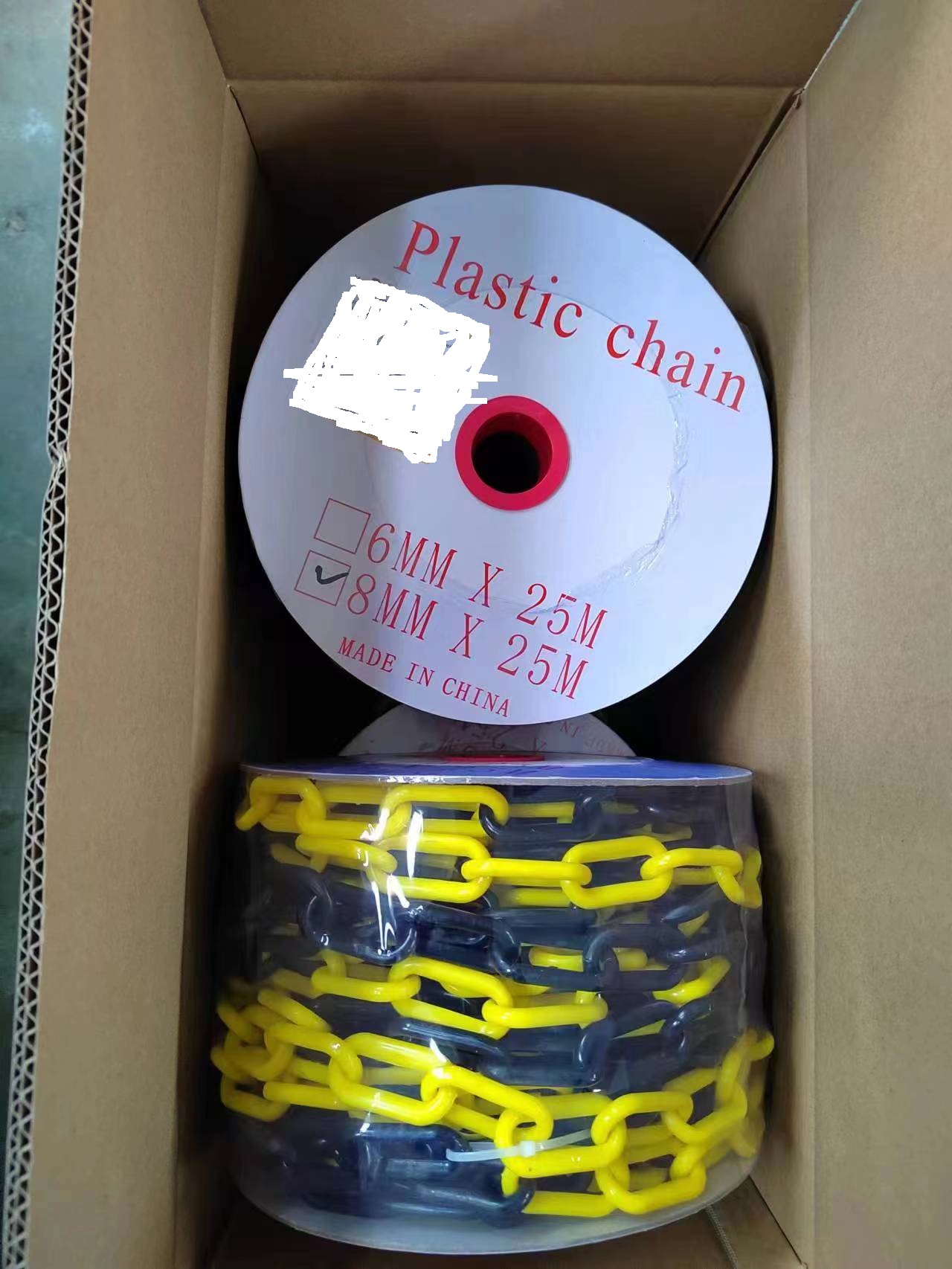 Plastic Chain 25 mts. Yellow - Black 8 mm. in roll