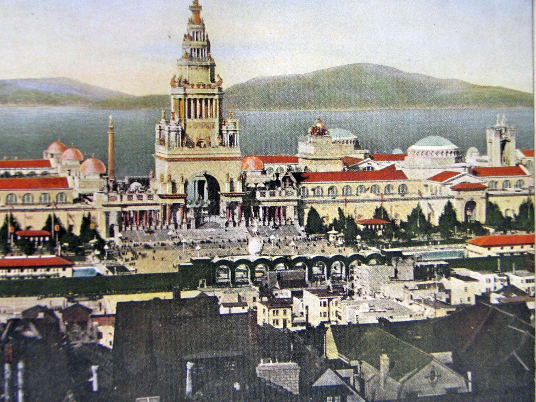 “以展会赛事沟通世界，  让全球品牌惠及每个人的生活。”