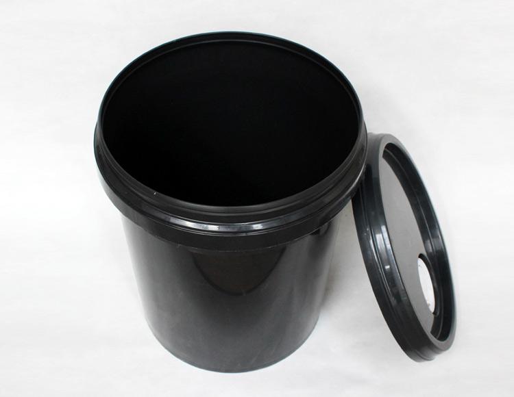 機油桶/油漆/涂料桶/垃圾桶專用黑色母粒