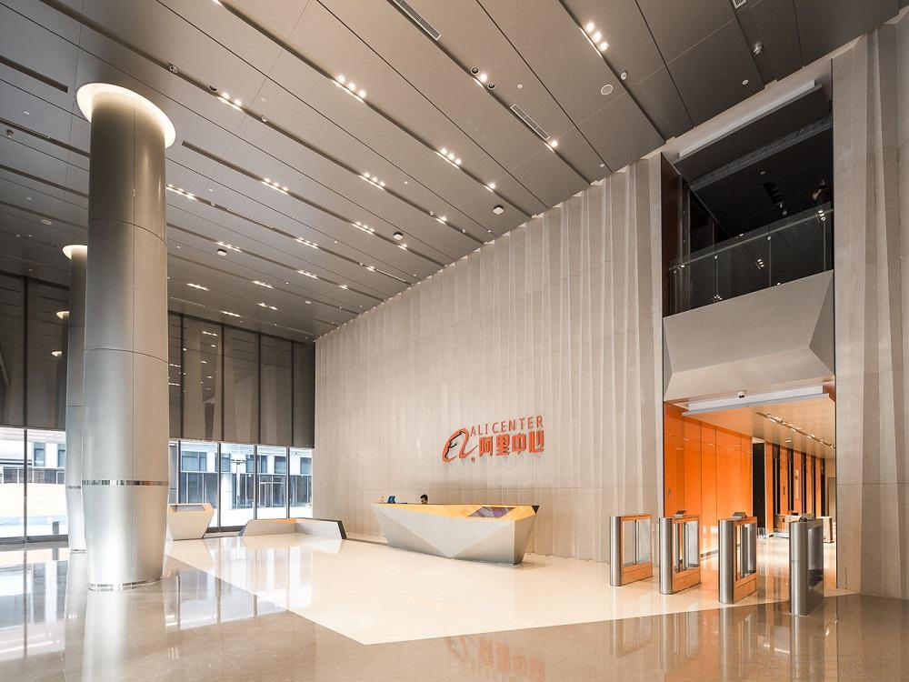 技术驱动，助力工程建设领域数字化可持续发展
