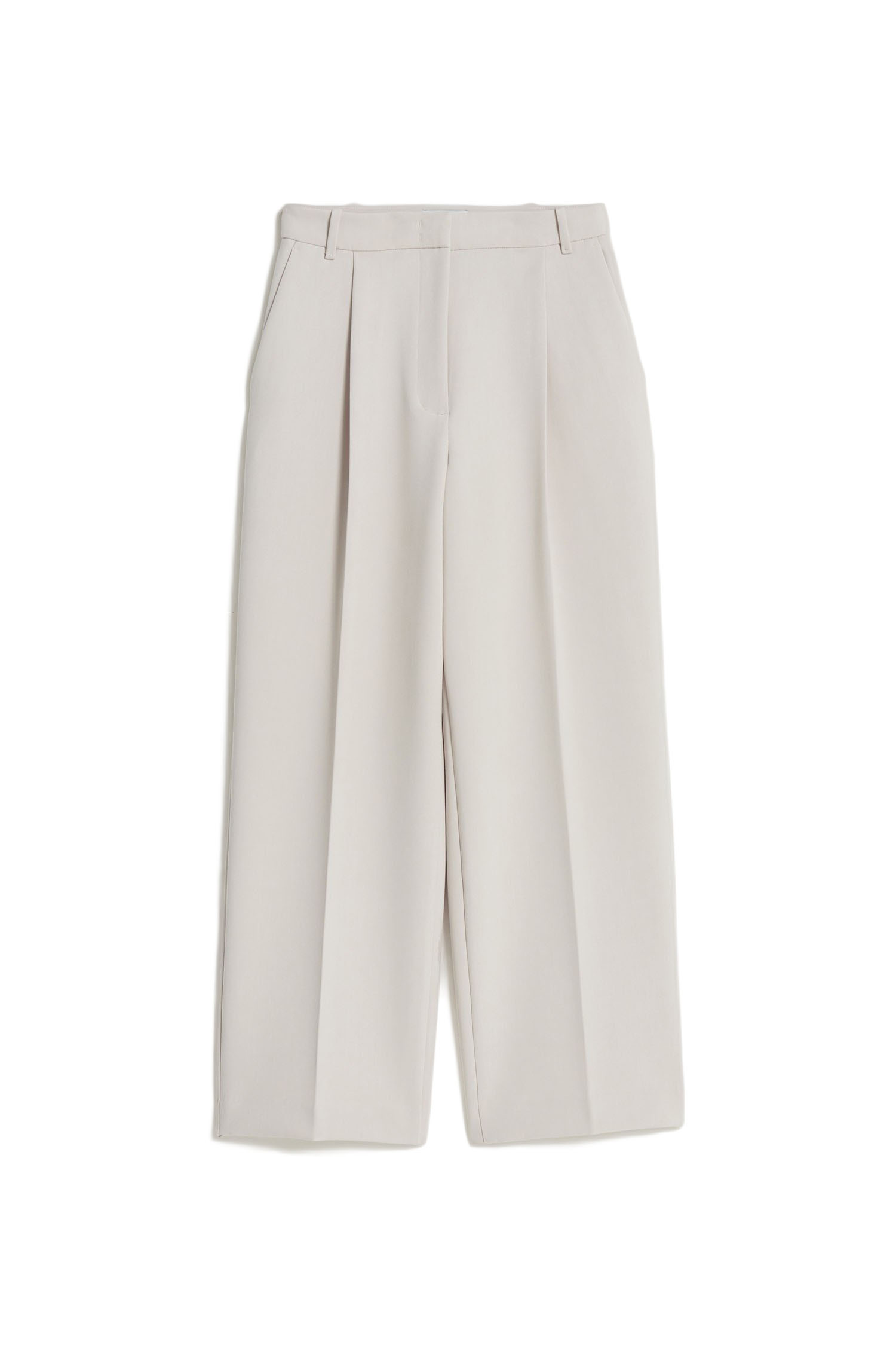 pleated-pants