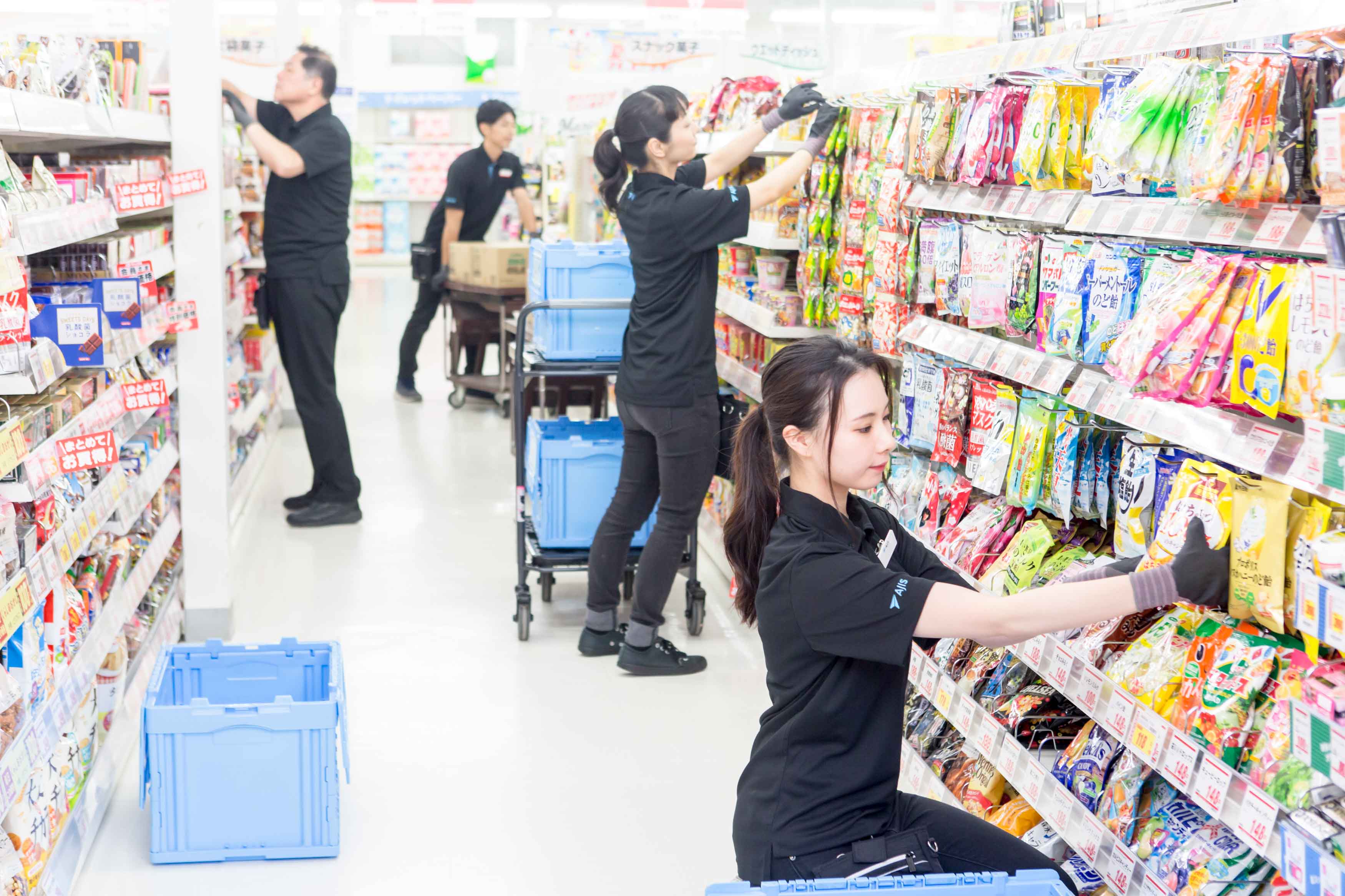 The system automatically analyzes store data, and when a certain category of goods is selling well, it will provide intelligent replenishment prompts based on the inventory situation. The staff can contact the supplier for replenishment or transfer goods between stores according to demand.