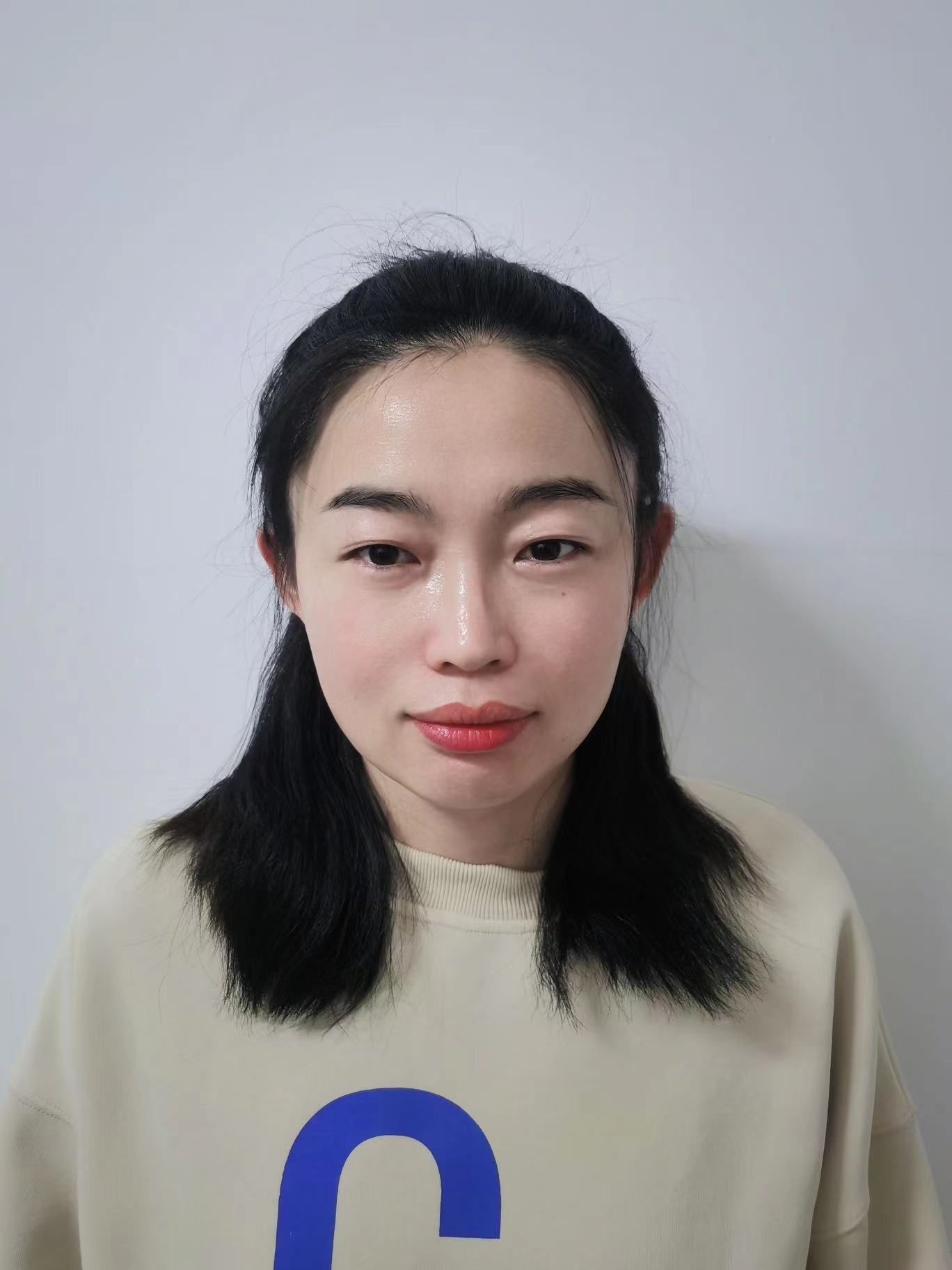 毕婷