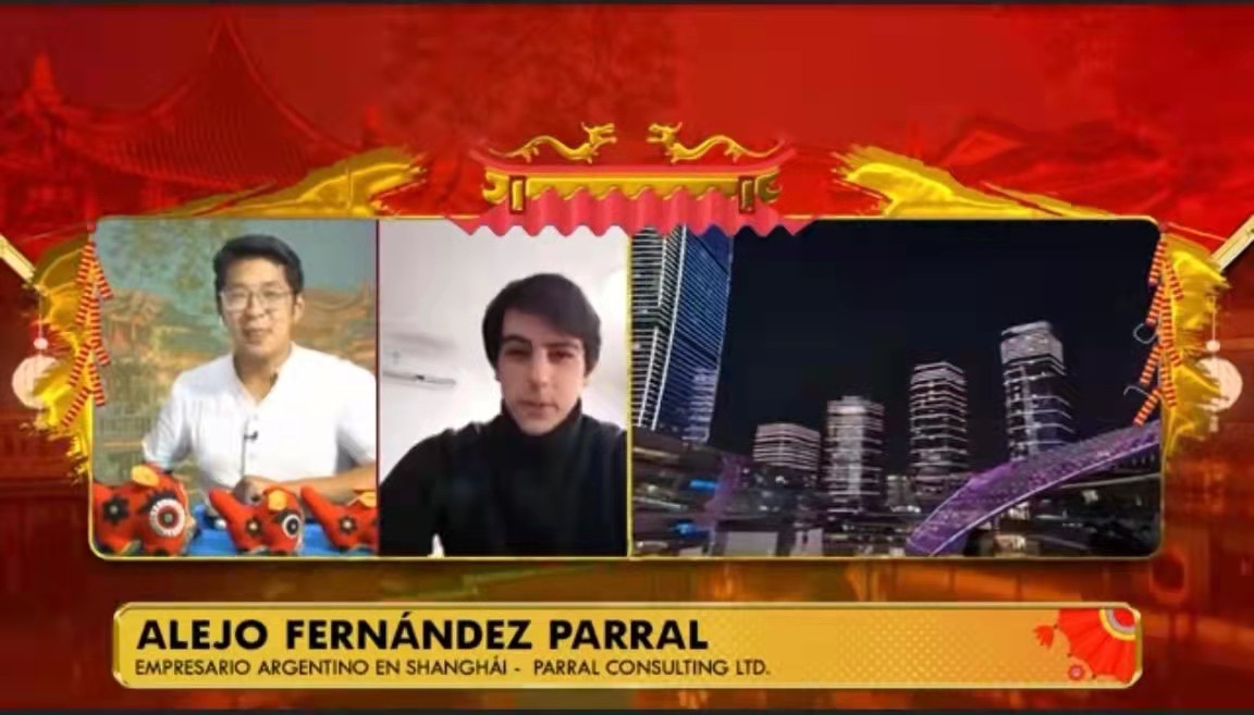 Alejo Fernandez Parral was interviewed by the show "La Ruta China" (The Chinese Road), which is organized by the Chinese Embassy in Argentina. There he shared his experience as entrepreneur and his life in Shanghai.