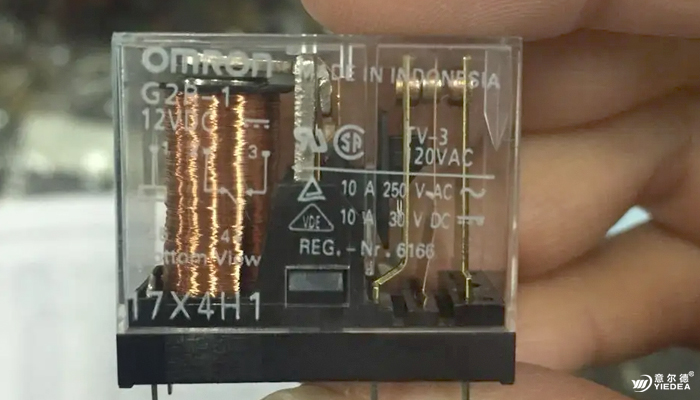 欧姆龙继电器700x400 (1)
