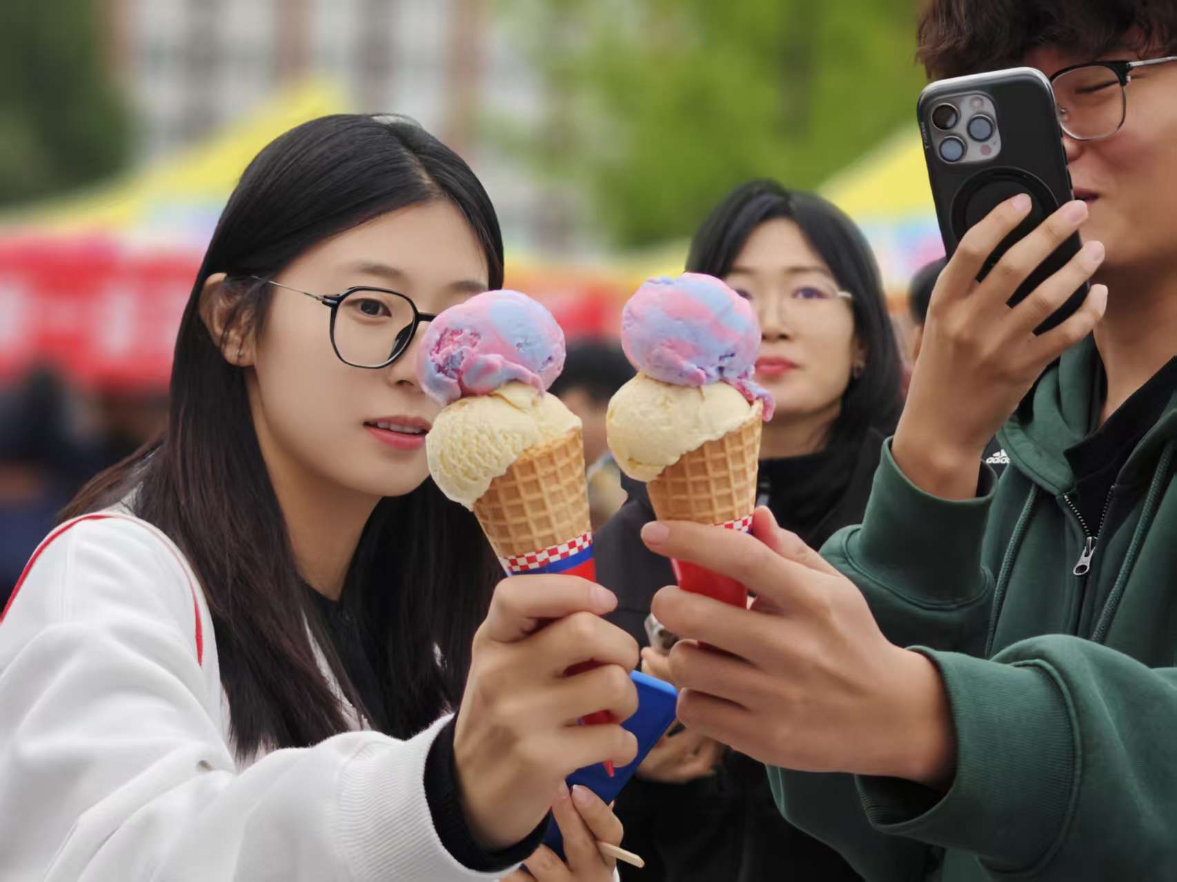 美登高进校园，经典冰淇淋成中国农大120周年校庆美食节“人气王”！