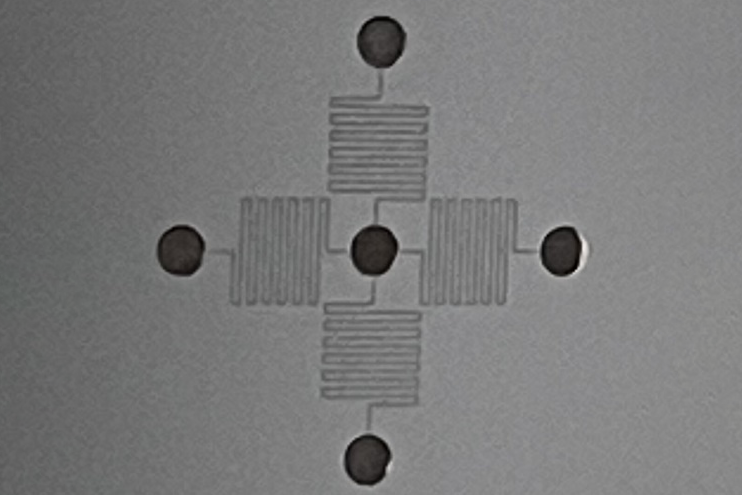 技术参数：
槽宽：0.02mm
槽深：0.02mm
尺寸精度：±2μm
表面裂纹崩边：无