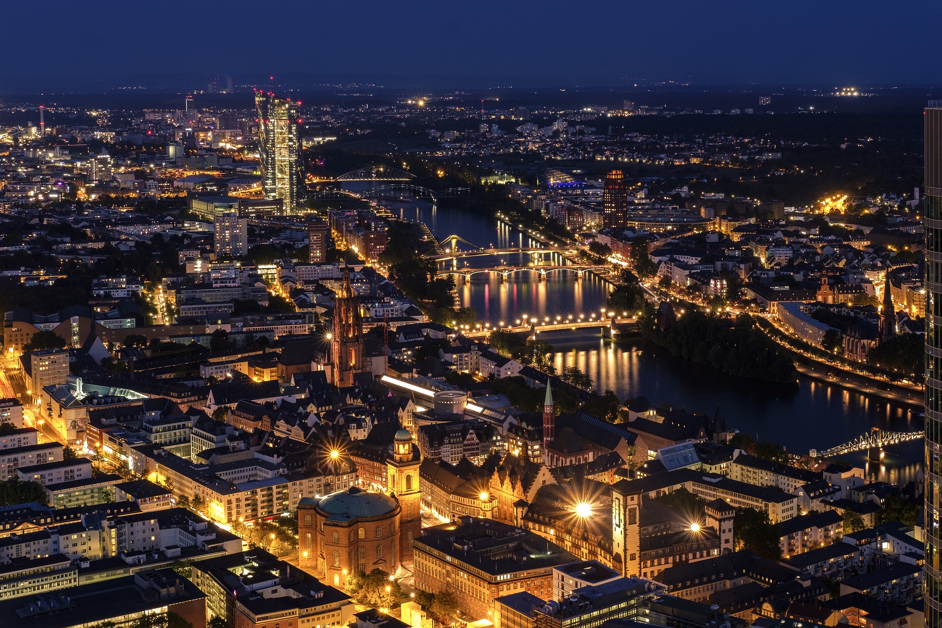 city-3660779_1920