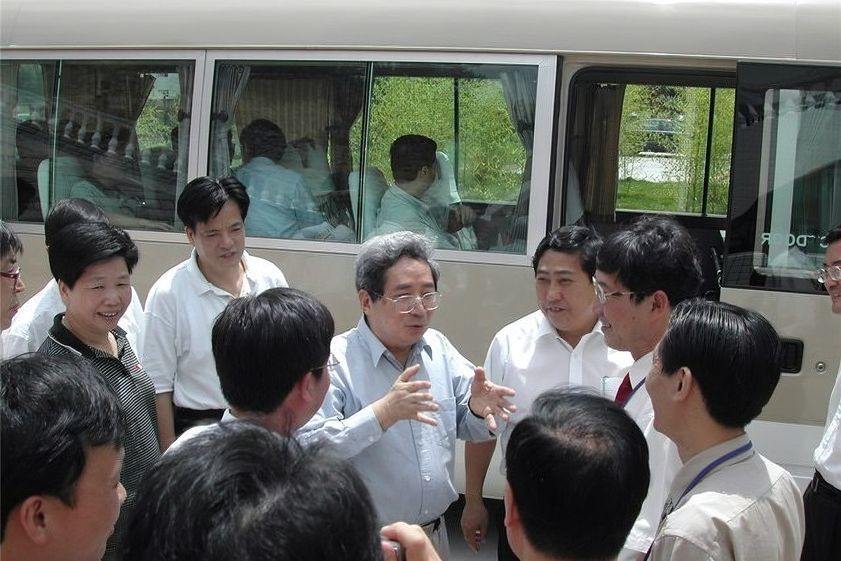 5、陈明义 原省委书记 时任福建省政协主席