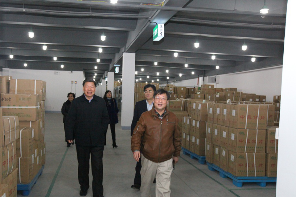 28、朱东海 原福建省食品药品监督管理局局长