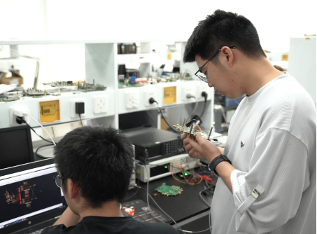 丰富的工程师团队