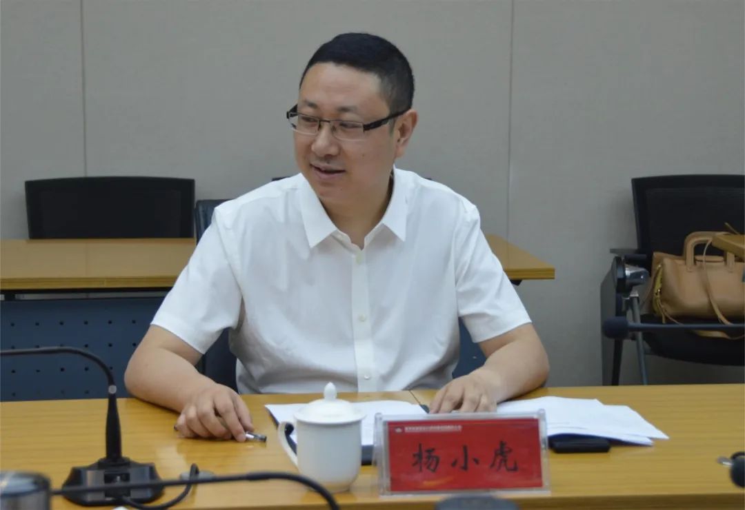 67毕节市交通建设集团有限责任公司党委书记董事长杨小虎一行到省建