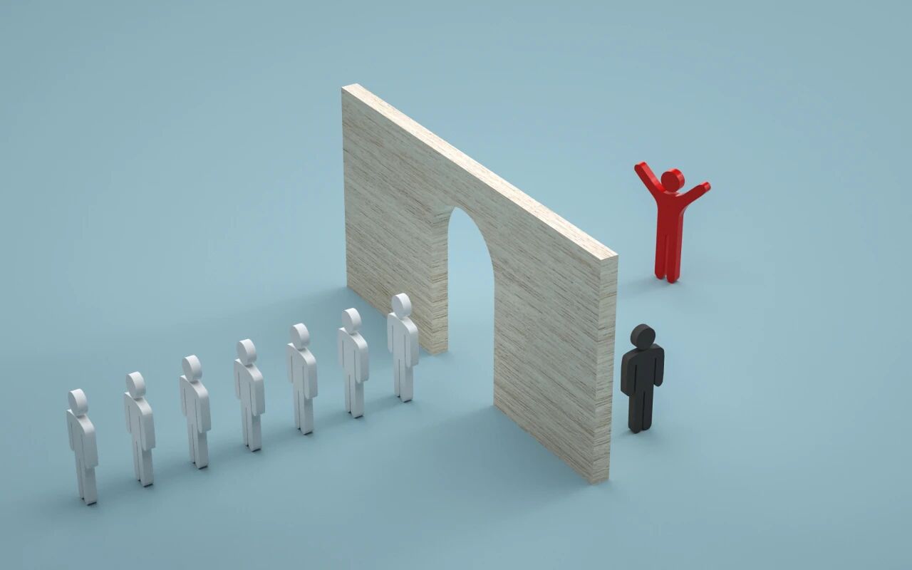 劳务派遣和劳务外包哪个好一些？