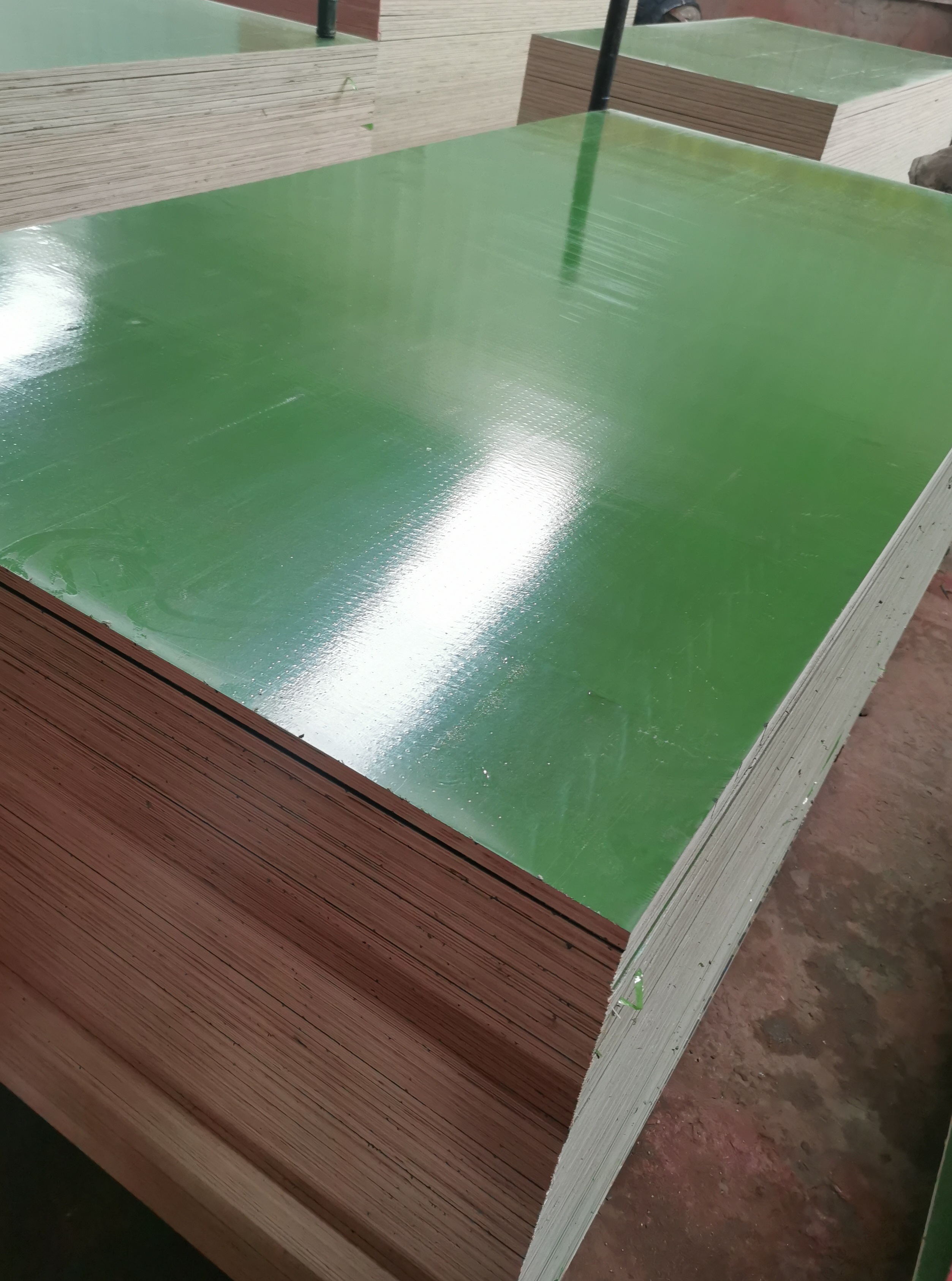 Green PP Film Faced Plywood 18mm