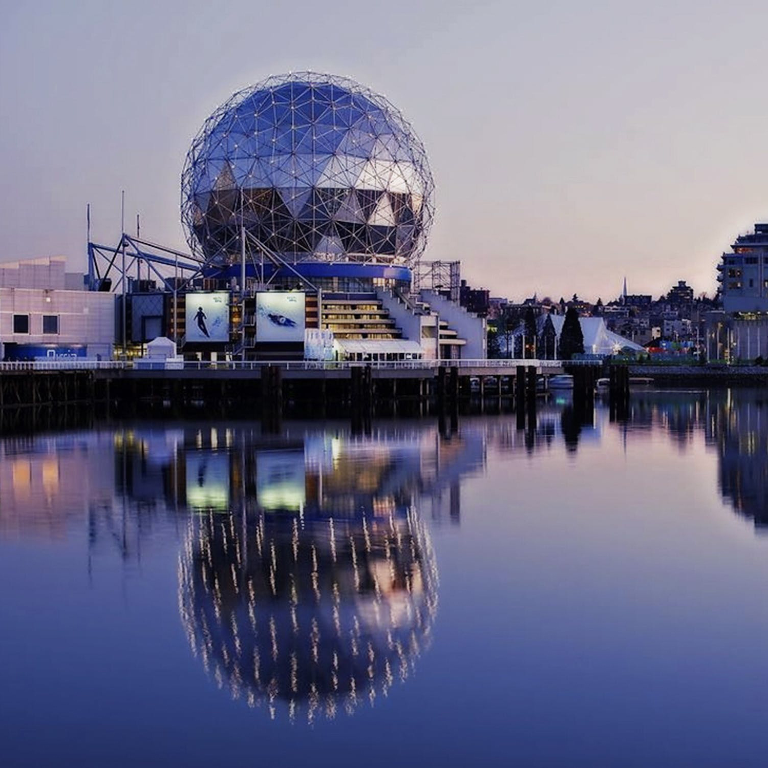 science-world-false-creek-vancouver-british-columbia-63332温哥华 拷贝