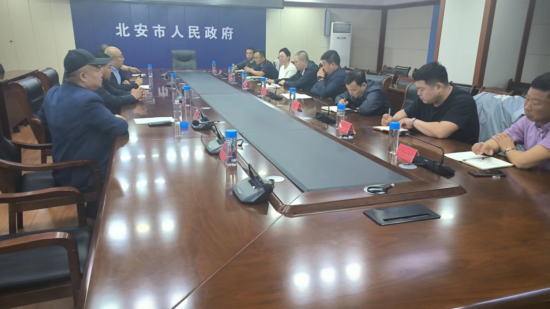 6月5日，公司与黑龙江省北安市人民政府签署了《城市生活垃圾焚烧发电与资源...
