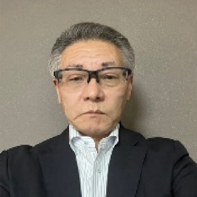 早稲田大学社会科学部
曾在东京电力公司任管理职
创立日本環創研并任CEO
