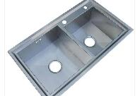 美国国际贸易委员会作出厨房用金属架（筐）第三次双反日落复审产业损害终裁