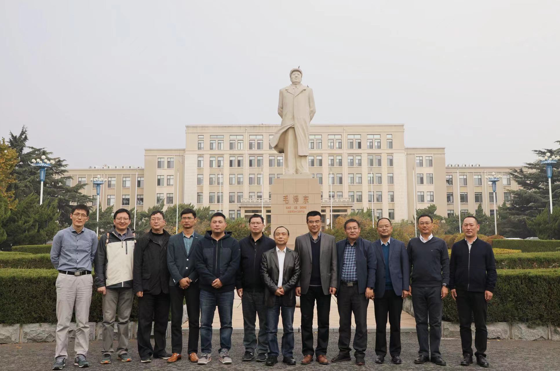 02a21828884bcff42181502fa06f184