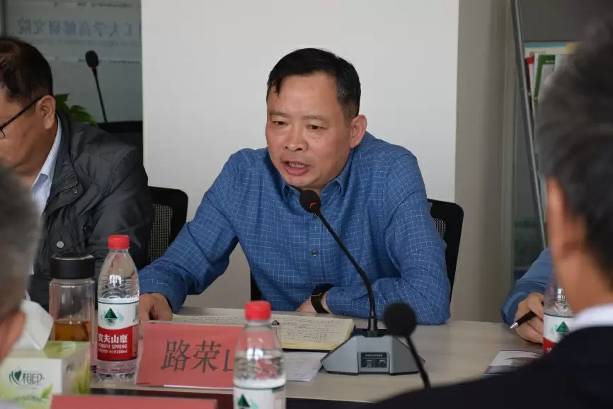 0669daf82eedb6b0_html_58ea53770a7b4a0f