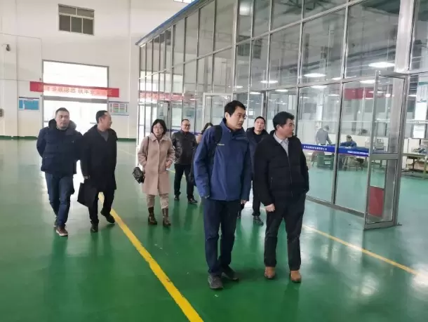 8ec7a5cb00e84618_html_b2eaa858f78e425e