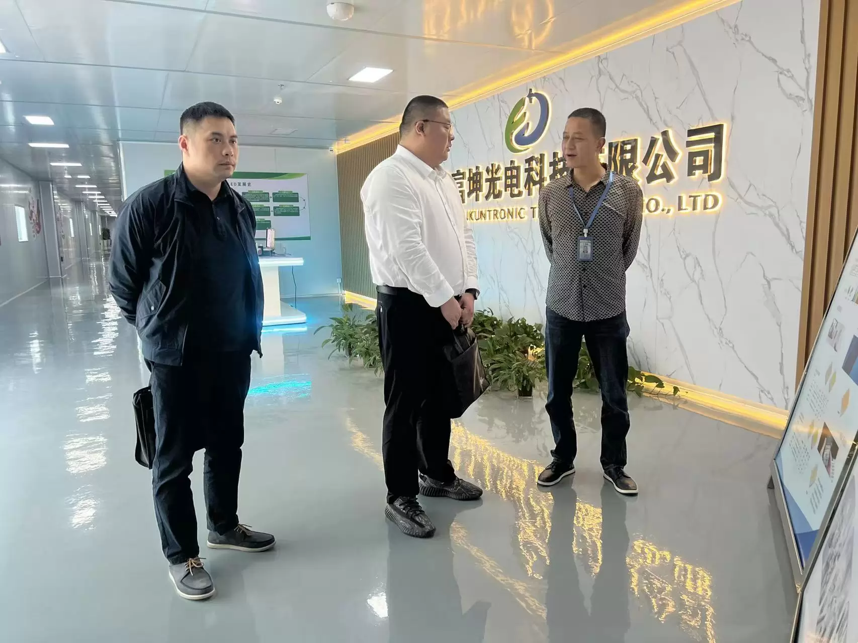 ac9848f906a1c354_html_126d7987b76b3593