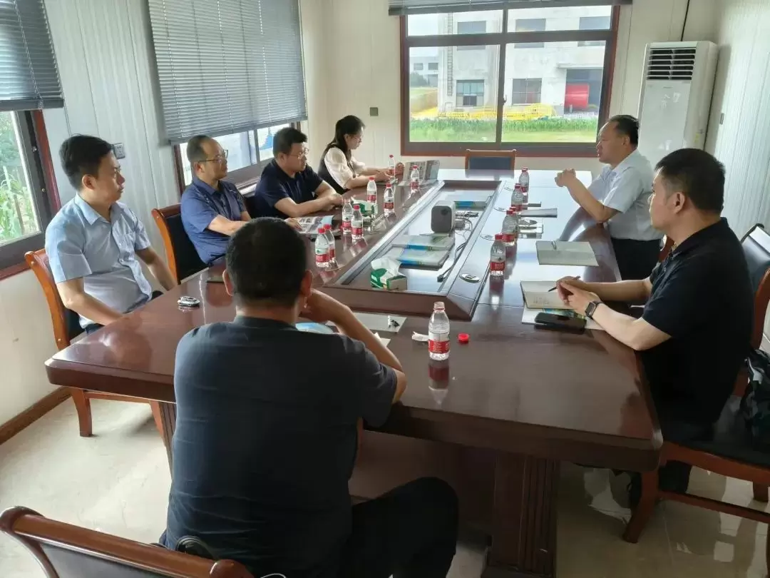 f224470fedde2220_html_fcea08fd52dd514d