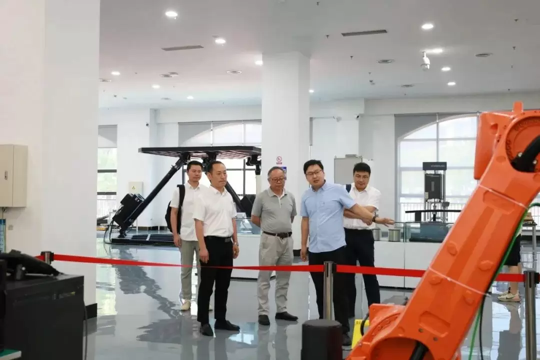 7bddcf78062aab87_html_1c741685545dc377