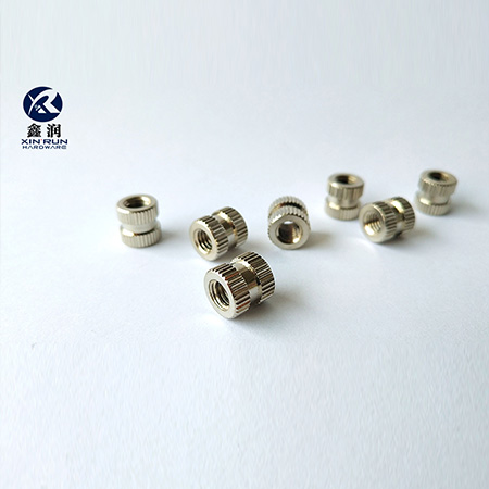 銅螺母