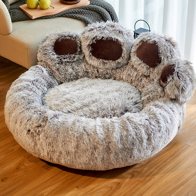 Bear Claw Pet Bed